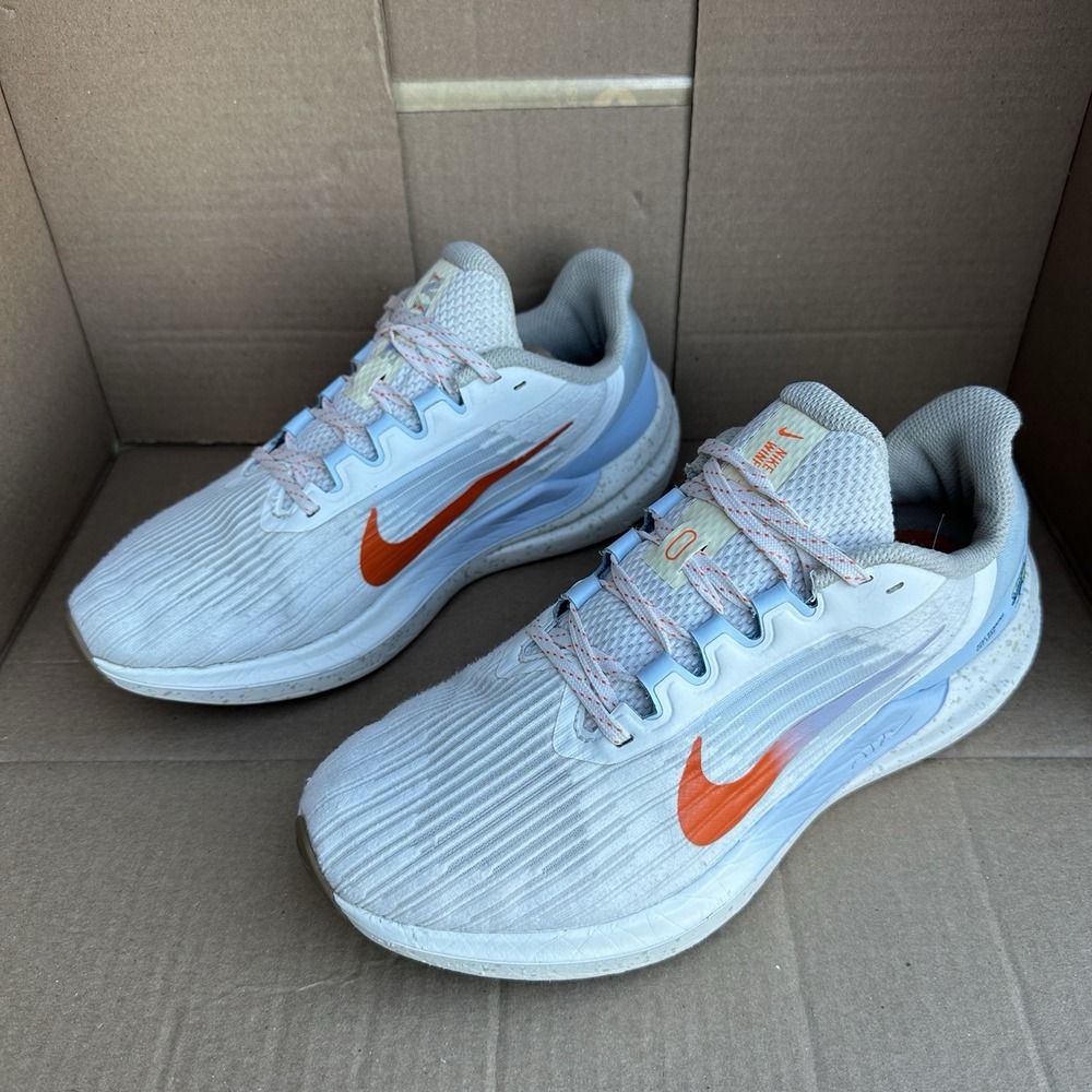 Nike Air Winflo 9 Sail Celestine Blue Womens Size 9 Athletic Sneaker Gym Fitness